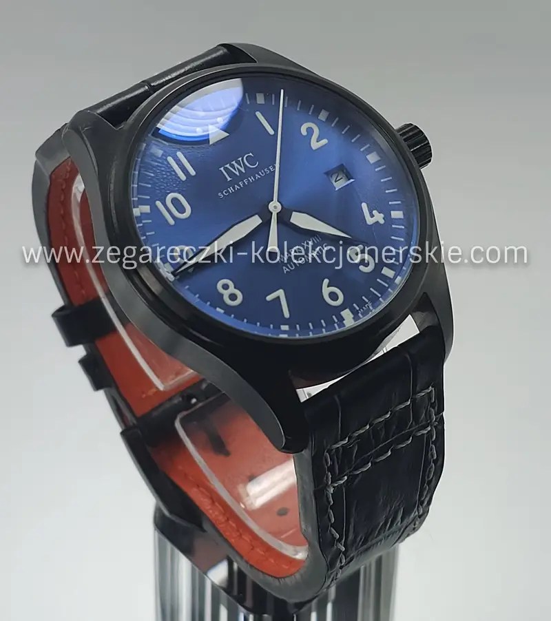 IWC 12, zdjęcie 2