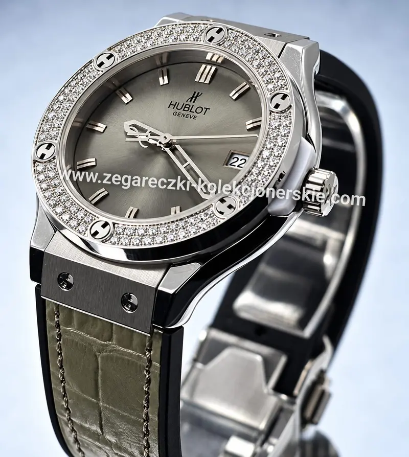 Hublot D22